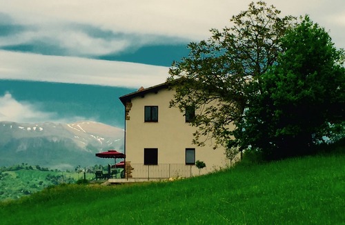 Amandola House | villa with the best location and view in all fermo
