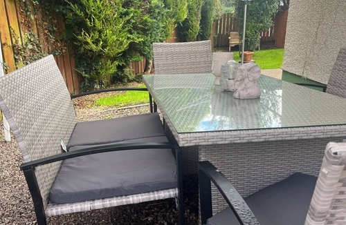 Ballycastle House | Whitepark Cottage -group/family/child/pet friendly