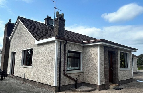 Enniskillen House | Whitepark Lodge - 5-Bed Countryside Home. Newly renovated family-friendly home