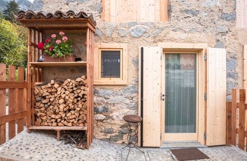 Molina di Ledro Cabin | wonderful hut on the edge of the woods in Valle di Ledro for total relaxation