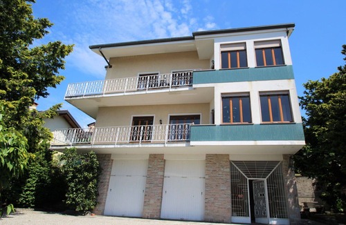 Cissano House | Wonderful private villa for 11 guests with WIFI, TV, balcony and pets allowed