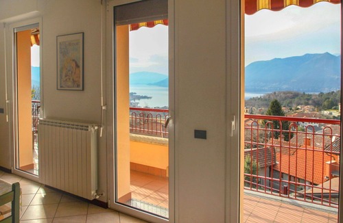 Poppino House | Wonderful villa for 4 guests with WIFI, TV and terrace