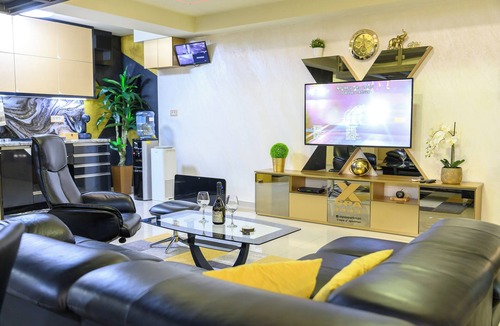 Novi Sad Apartment | Xspa apartment in prime location.n103m2 studio with sauna and jacuzzi.