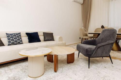 4Room, 2BR Modern Apartment in City Center Dushanbe