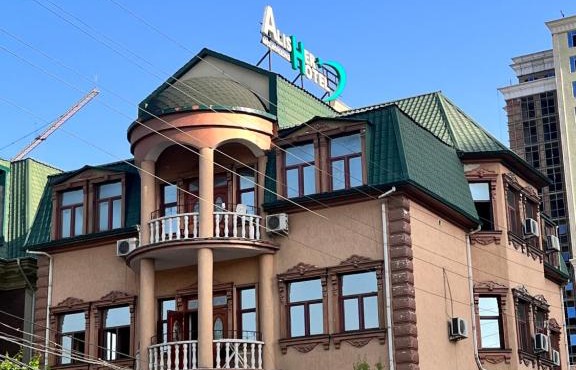 Alisher Hotel