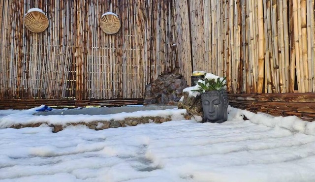 Cabaña con jacuzzi exterior