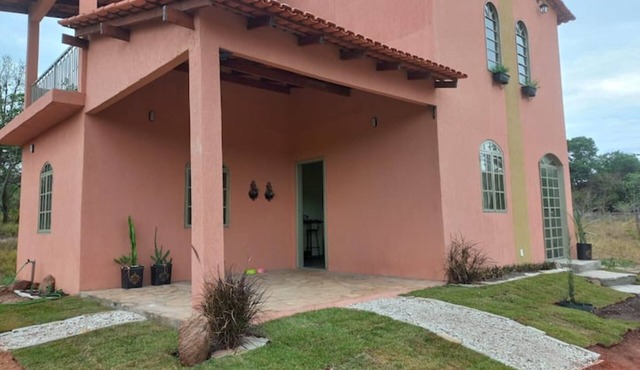 Comfort and nature in a country house for five people.