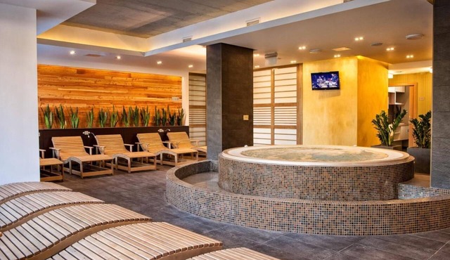 Hotel Bassiana
