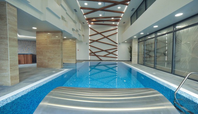 HOTEL NAIS
