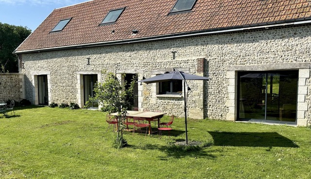 La Laiterie-Gîte-Cottage-Countryside view-Ensuite