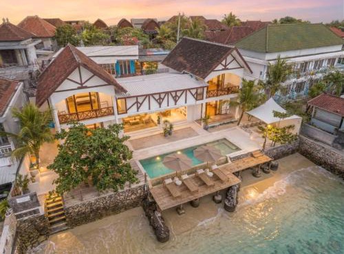 La Villa Ceningan