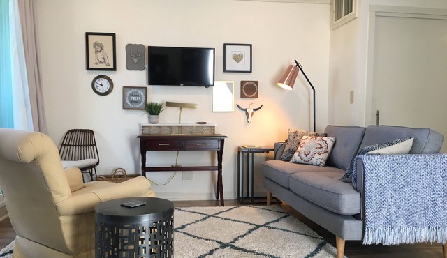 Mid-Century Modern Beauty With Bay View