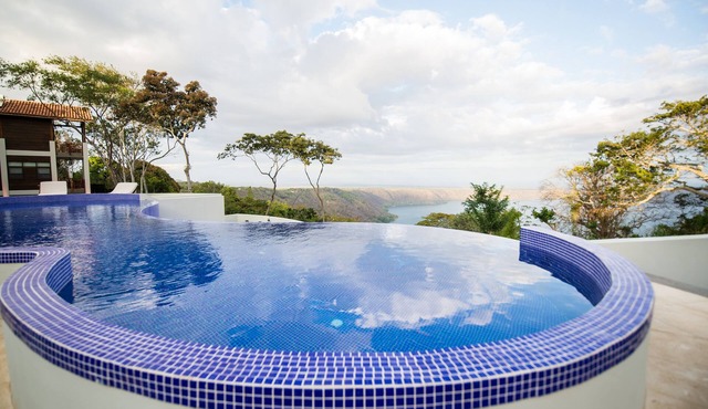 Pacaya Lodge & Spa