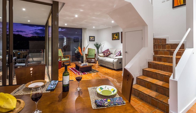 Riverfront condo - Amazing views in Cuenca's Historic District