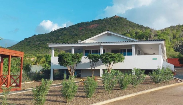 Villa Kadushi - Spacious ocean view villa in Lagun