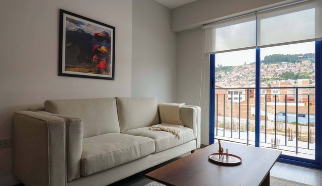 w* | Majestic 2BR w/Perfect Balcony in Cusco