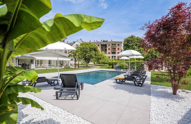 100 m² Apartment ∙ 2 bedrooms ∙ 6 guests