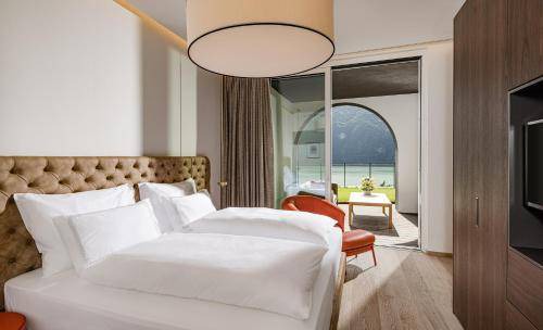 168 m² Hotel ∙ 3 bedrooms ∙ 6 guests