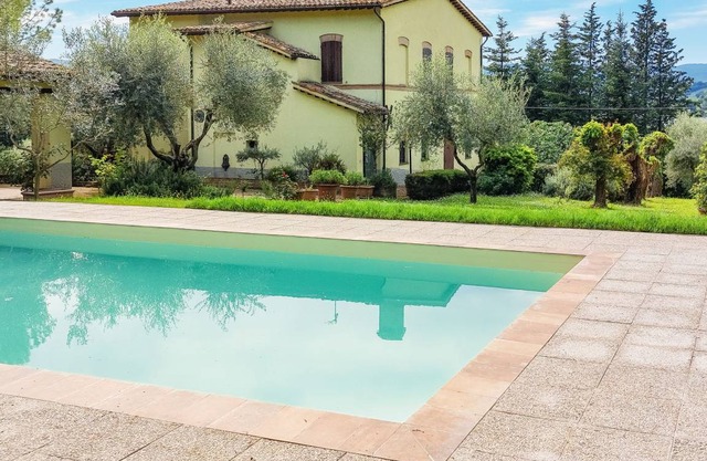 200 m² House ∙ 6 bedrooms ∙ 12 guests