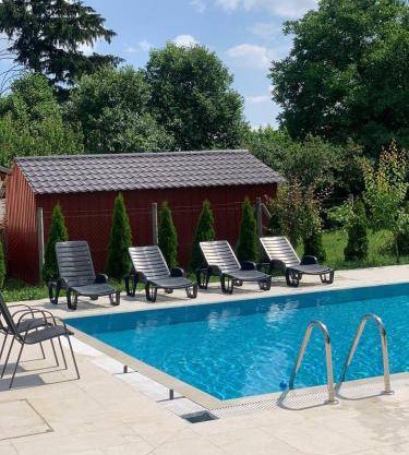 200 m² Apartment ∙ 2 bedrooms ∙ 6 guests