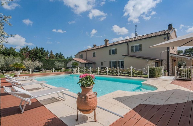 200 m² Villa ∙ 5 bedrooms ∙ 12 guests