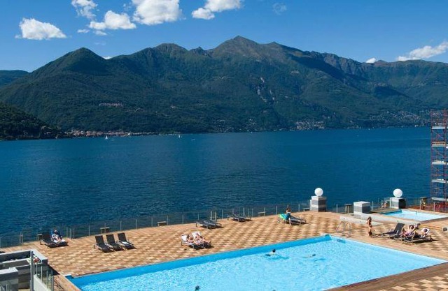 230 m² Serviced apartment ∙ 4 bedrooms ∙ 127 guests