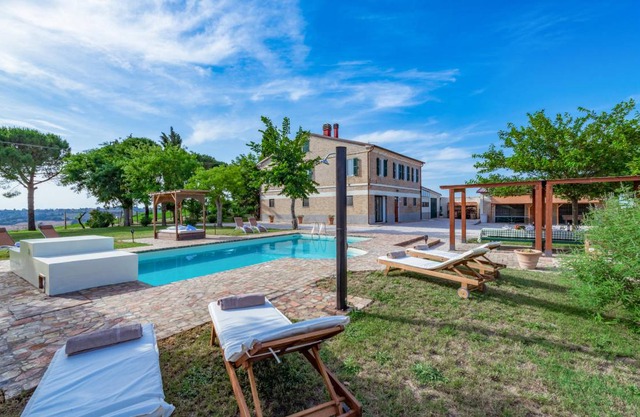 250 m² House ∙ 4 bedrooms ∙ 8 guests