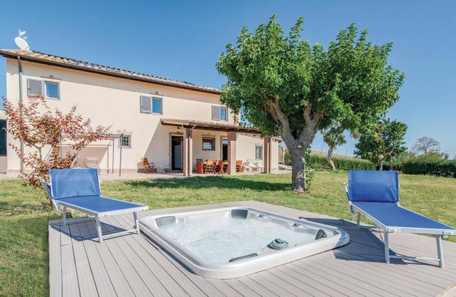 260 m² House ∙ 6 bedrooms ∙ 13 guests