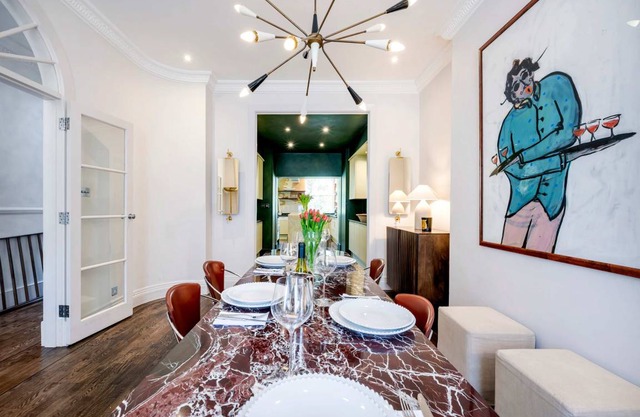 279 m² House ∙ 3 bedrooms ∙ 7 guests