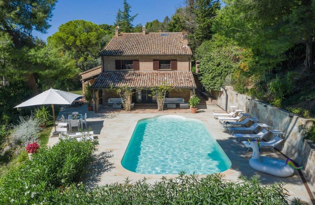 279 m² Villa ∙ 4 bedrooms ∙ 9 guests