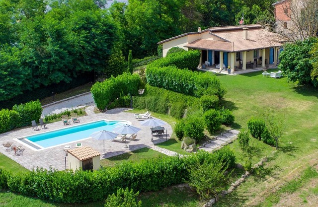 300 m² House ∙ 4 bedrooms ∙ 8 guests