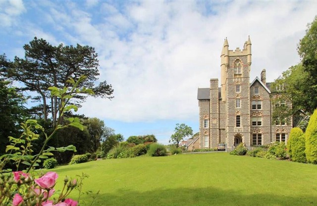 340 Langland Bay Manor