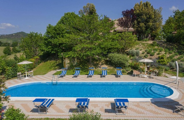 350 m² Villa ∙ 5 bedrooms ∙ 12 guests