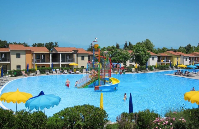 Belvedere Village Peschiera Del Garda Persons 