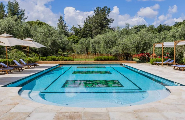 400 m² Villa ∙ 7 bedrooms ∙ 16 guests