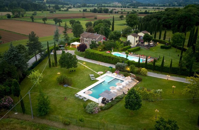 400 m² Villa ∙ 9 bedrooms ∙ 18 guests