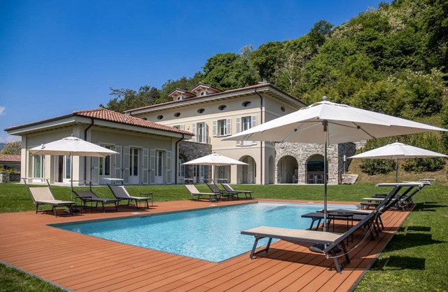 410 m² Villa ∙ 6 bedrooms ∙ 14 guests