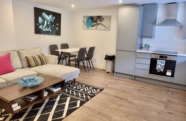90 m² Apartment ∙ 2 bedrooms ∙ 6 guests