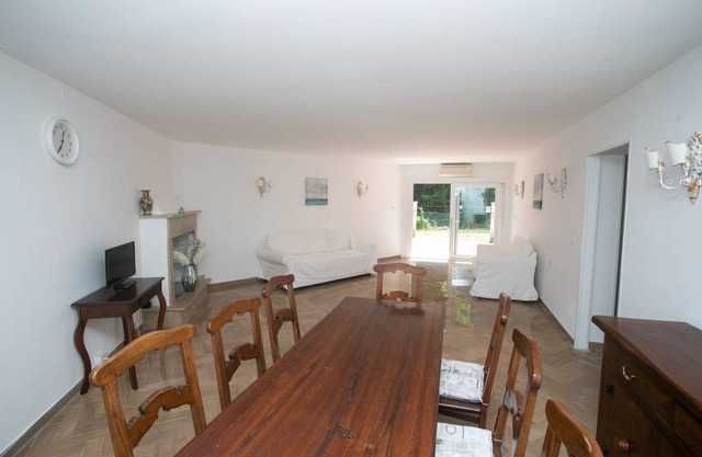 90 m² Apartment ∙ 2 bedrooms ∙ 5 guests