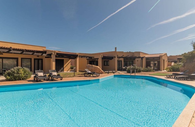 90 m² Villa ∙ 2 bedrooms ∙ 6 guests