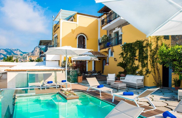Rentals Zeus Sea Terraces Air Conditioning 