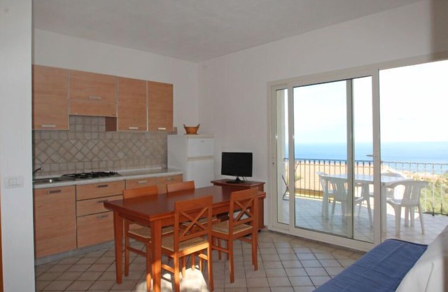 Apartment Le Verande in Isola Rossa - 4 persons, 2 bedrooms