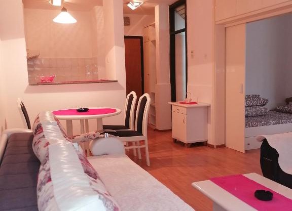 Apartmansko naselje "Jezero"