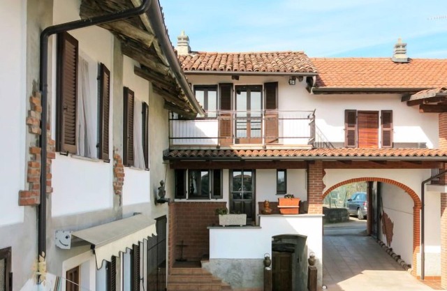 Apartment Al Mobile Antico in Camerano - 6 persons, 2 bedrooms