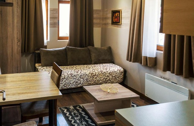 Apartment Petrovic br.4 Milmari D