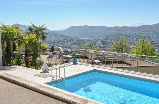 Apartment Residenza Monte Bré - Apt-204 Haus1 by Interhome