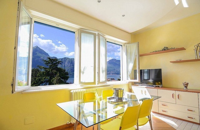 Appartamento Trudi A: A graceful apartment situated at a short distance from the shores of Lake Como, with Free WI-FI.