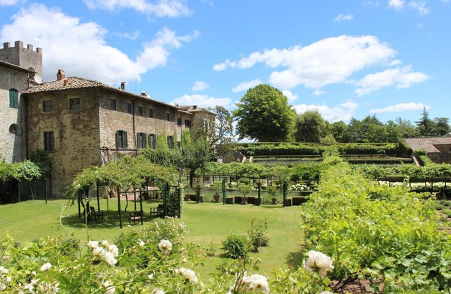 Badia Coltibuono Apartment Sleeps 5 Pool
