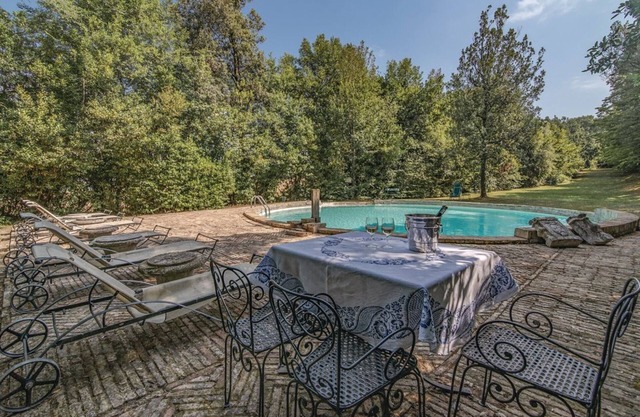 Villa Filottrano Swimming 