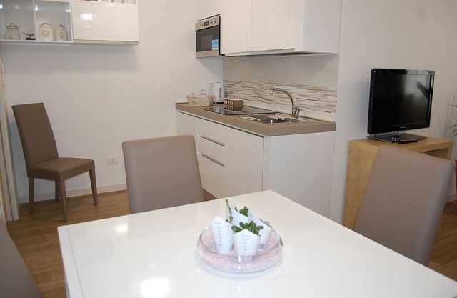 CA 'MARA APARTMENT 4 P. 15 M. TO VENICE, 5 M. FROM AIRPORT